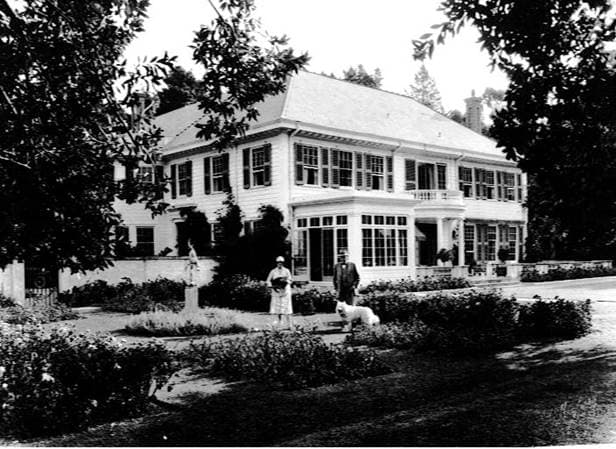Charles and Ella Elgar in the rose garden