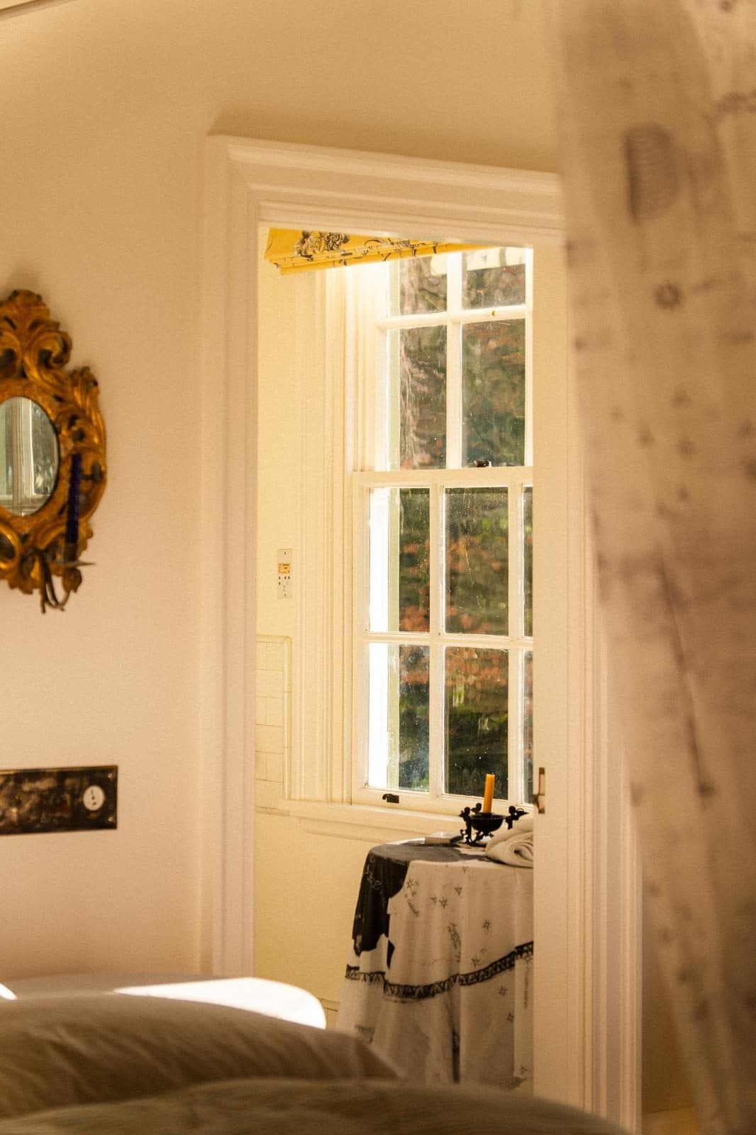 The Ambassador Room — photo 2 of 3